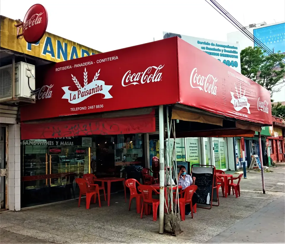 Frente de La Paisanita