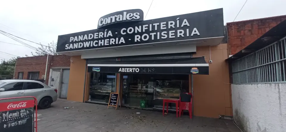Frente de Panadería corrales