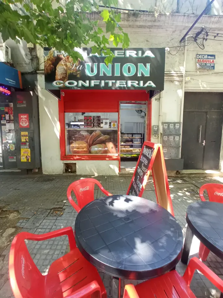 Frente de Panadería la Unión