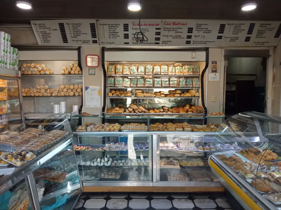 Foto 2 de Panadería las Palmas