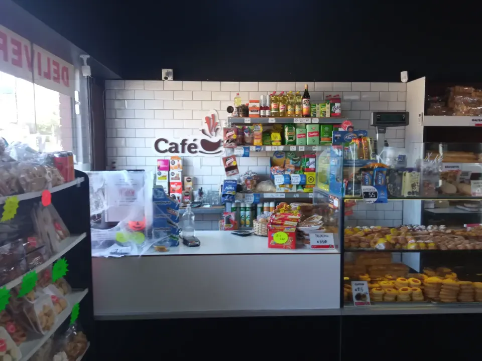 Frente de Panadería Thaay´s