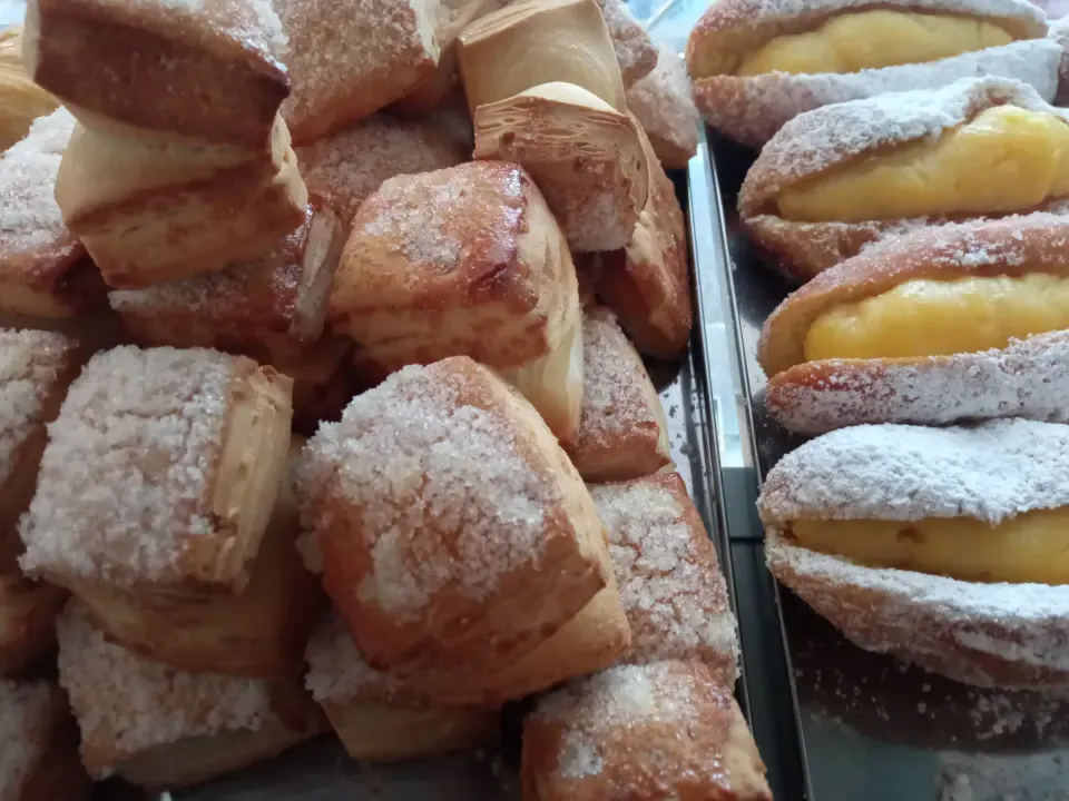 Foto 3 de Panadería y confitería la tentación