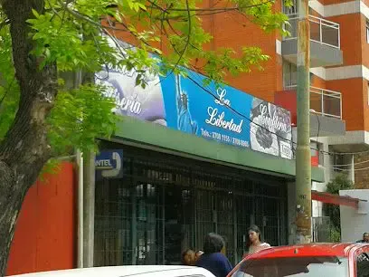 Frente de Panadería y Rotisería Cecibett